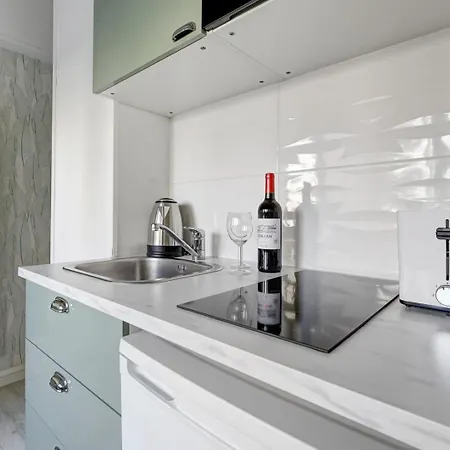 5017 Vignes - Cozy Apartament Paryż